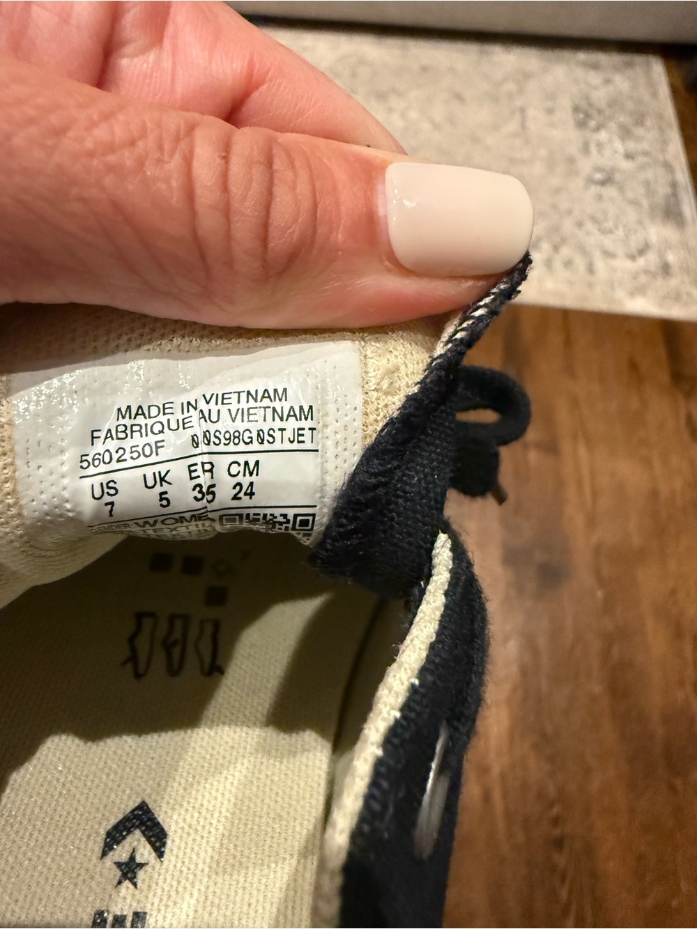 Converse Black Low Top Canvas Sneakers with White Toe Caps - Picture 4 of 6